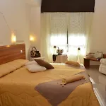 Hotel Th - Casa Leonori 3*