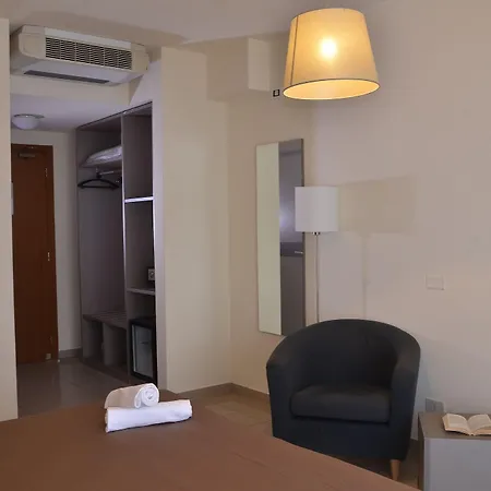 Hotel Th - Casa Leonori