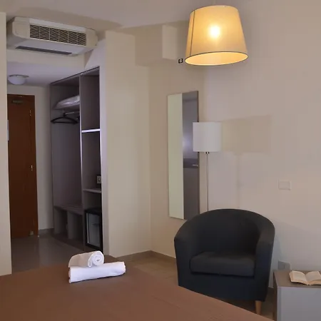 Hotel Th - Casa Leonori Assise