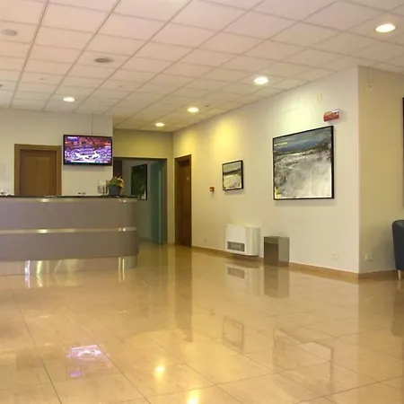 Th - Casa Leonori Отель Ассизи