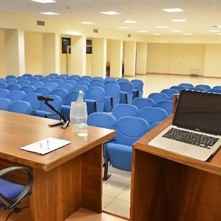 Hotel Th - Casa Leonori 3*