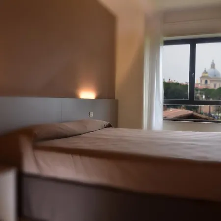 Th - Casa Leonori 3* Ассизи