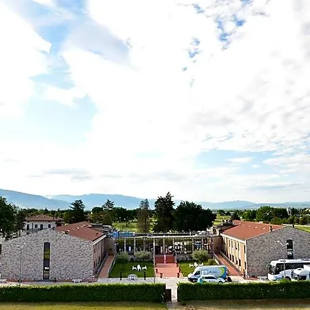 Th - Casa Leonori 3*