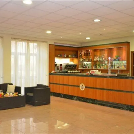 Th - Casa Leonori