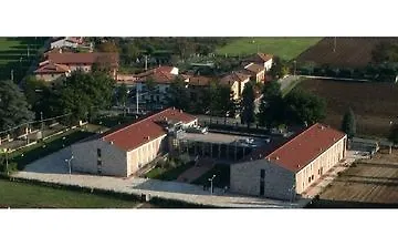 Th - Casa Leonori Отель