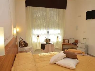 Th - Casa Leonori 3*