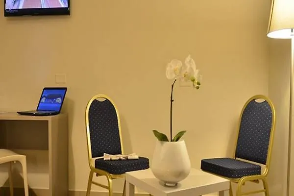 Th - Casa Leonori 3*